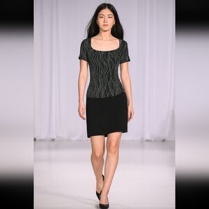 Ronni Nicole Evenings top size L